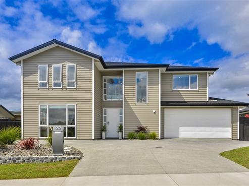 22 Riverhead Point Drive, Riverhead