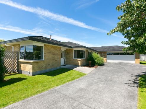 2 Tupare Place, Highlands Park