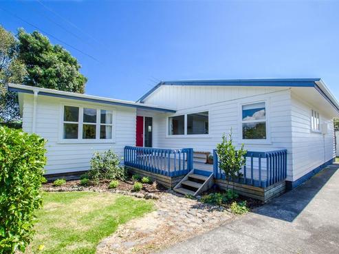 65 Ngaio Road, Waikanae