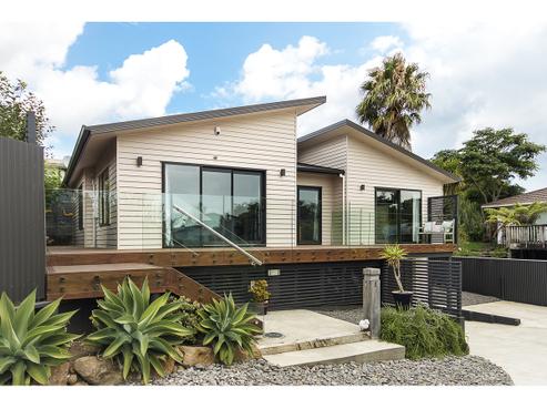 131A Queen Street, Waiuku