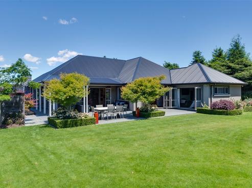84 Oakgrove Drive, Rangiora