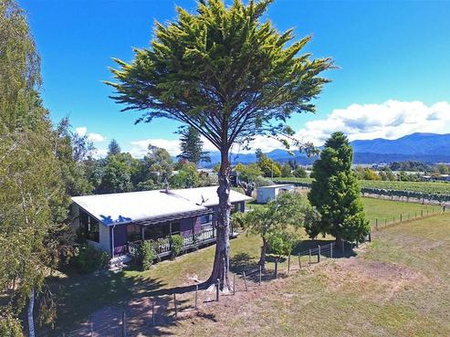 99 Flett Road, Lower Moutere
