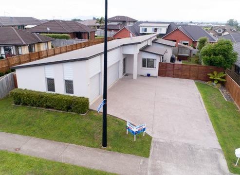 82 New Borman Road, Huntington