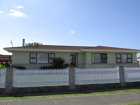 28 Donegal Crescent, Tamatea