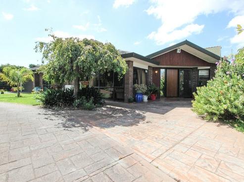 703 Charles Street, Raureka