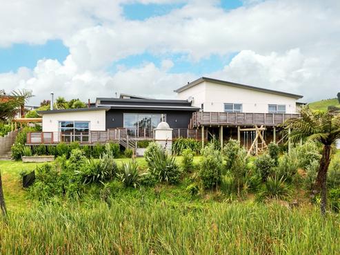 5C Tui Grove, Oakura