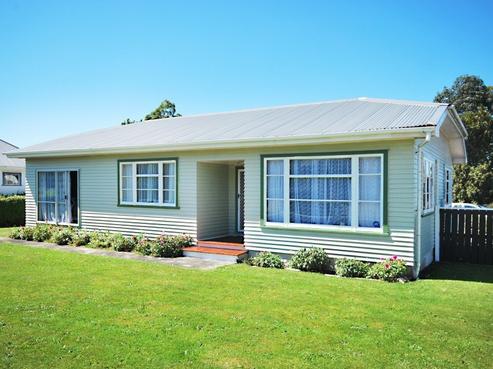 20 Johnston Street, Featherston