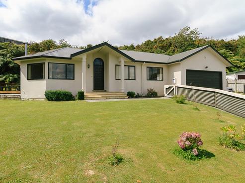 8 Mcmanaway Grove, Stokes Valley
