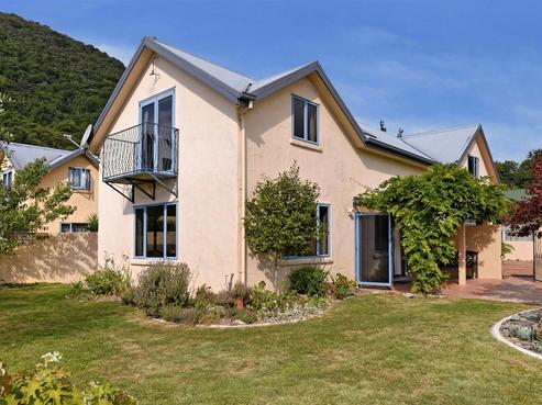15 Westley Place, Bishopdale
