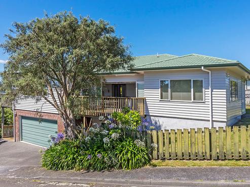 30 Wisteria Grove, Maungaraki