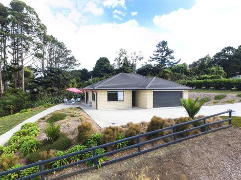 58B Mcentee Road, Waitakere