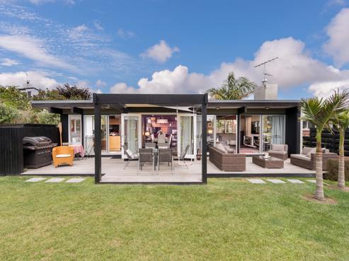 15 Red Bluff Rise, Campbells Bay