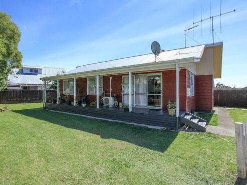 57B Fifth Avenue, Enderley