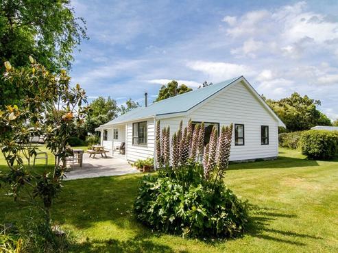 66 Duddings Line, Featherston