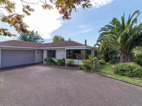 8 Maple Grove, Owhata