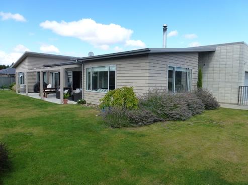 21 Briar Crescent, Alexandra