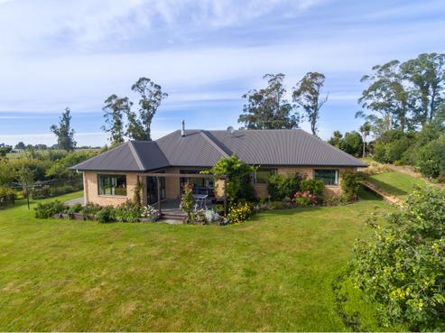 854 Fairview Road, Hadlow