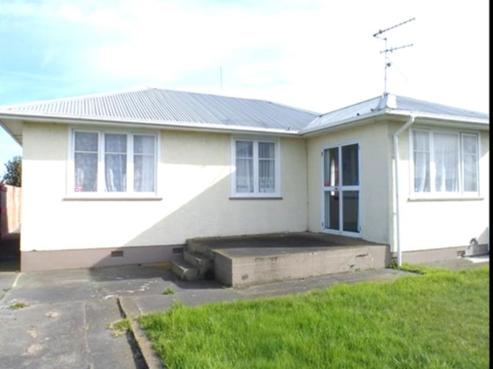 11 Raupo Street, Castlecliff