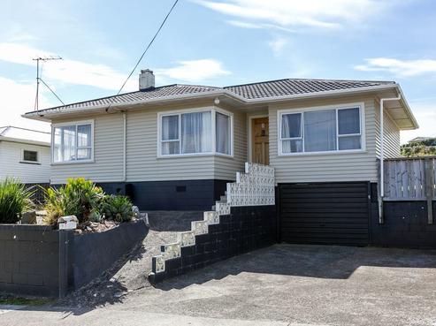12 Rospeath Crescent, Spotswood