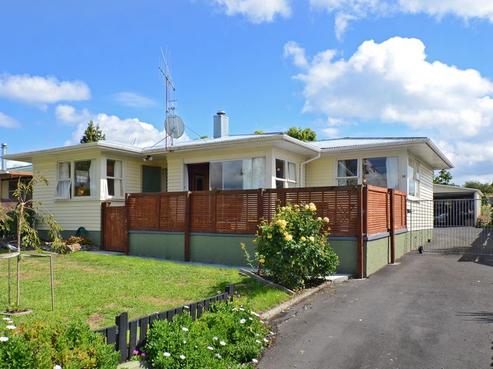 18 Manapouri Street, Tikipunga