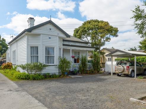 110 Galloway Street, Hamilton East