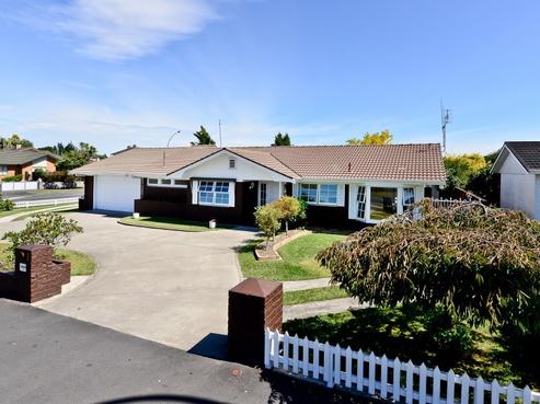 1 Bankwood Road, Chartwell
