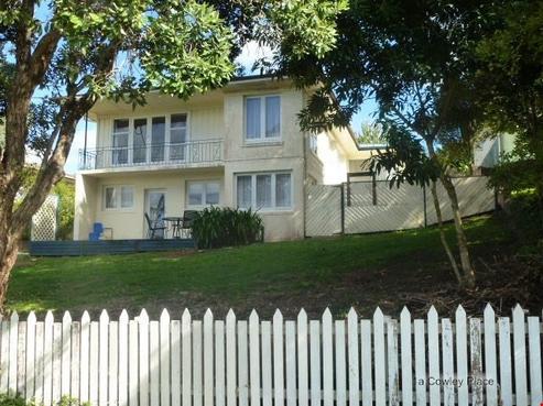 1A Cowley Place, Kamo