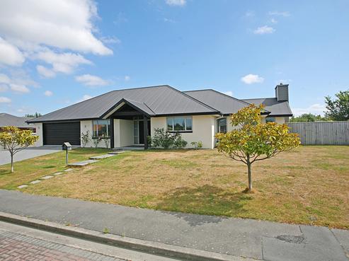 231 Southfield Drive, Lincoln