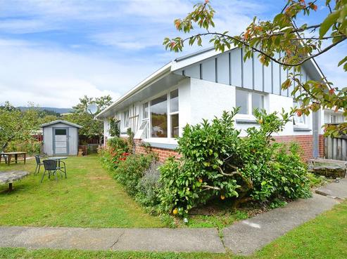 7B Sequoia Place, Maoribank