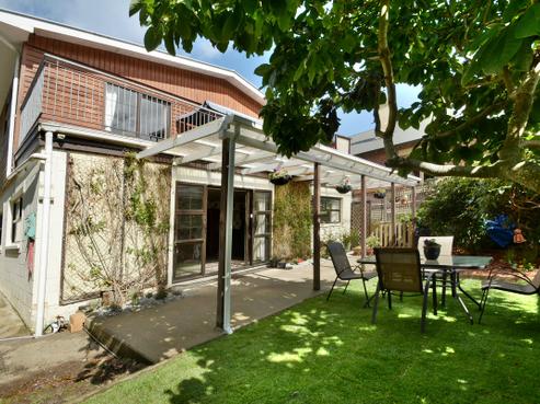 26 Parkhill Avenue, Mornington