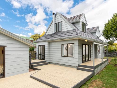 137 Carnoustie Drive, Wattle Downs