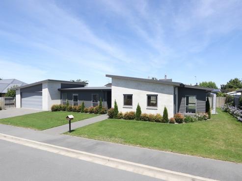 7 Somerset Grove, Allenton