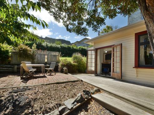 43 Manapouri Street, Ravensbourne