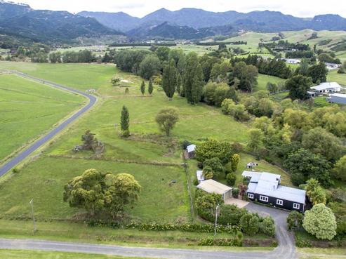 74 Neavesville Road, Puriri
