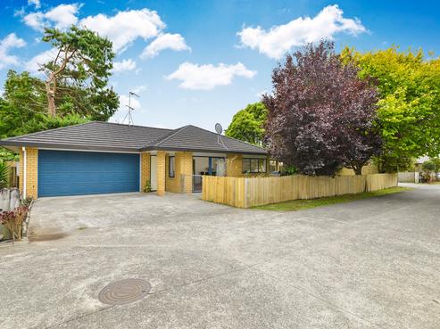41 Manuroa Road, Takanini