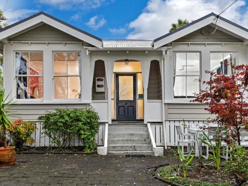 1/25 Aramoana Avenue, Devonport