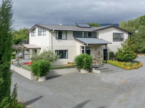 182 Rosborough Road, Te Pahu