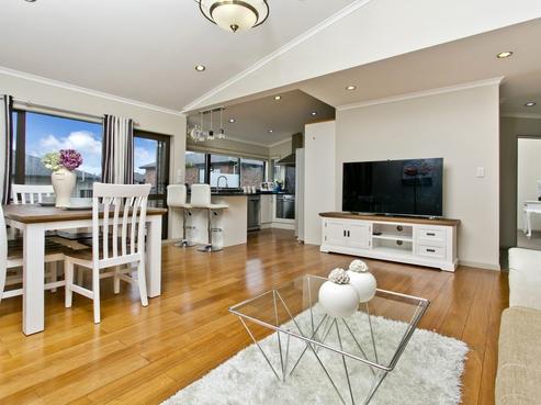 2/21 Rosedale Road, Pinehill