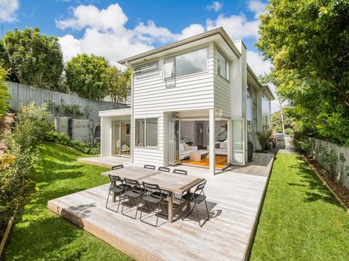 17A Wyoming Avenue, Murrays Bay