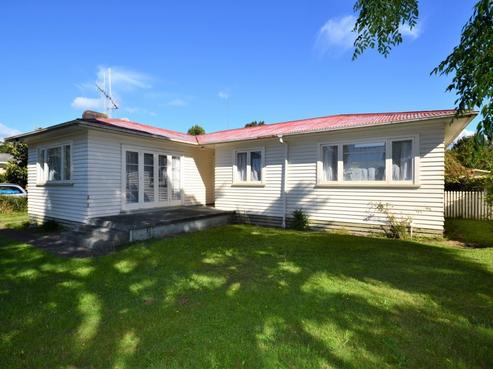 60 Shakespeare Avenue, Enderley
