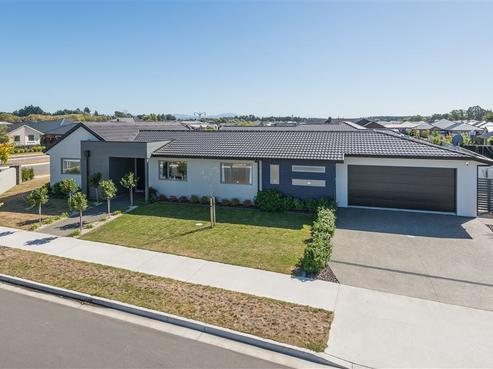 22 Beachvale Drive, Woodend Beach