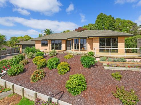 7 Roseville Road, Gulf Harbour
