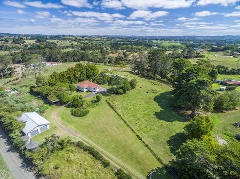 210 Amreins Road, Taupaki