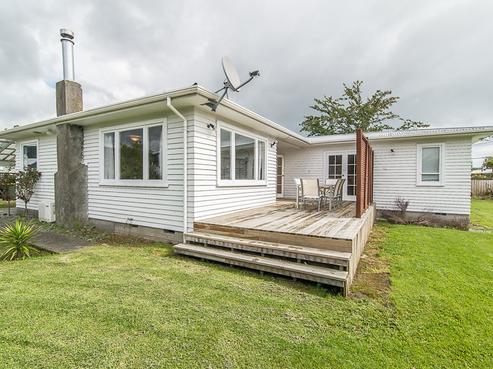 24 Arawhata Road, Paraparaumu