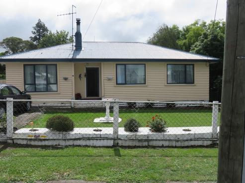24 Church Street, Waipawa