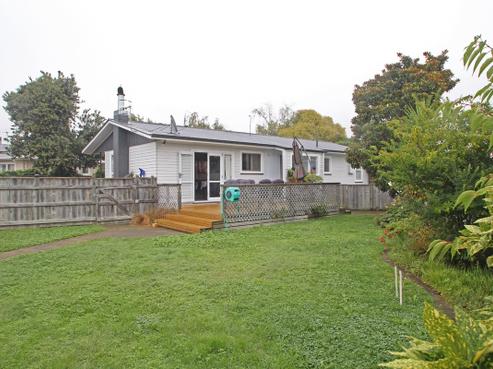 10 Dunn Place, Pirimai