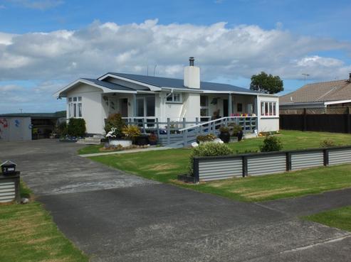2 Seabury Avenue, Foxton Beach