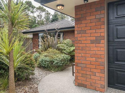 32 Bluewater Place, Paraparaumu