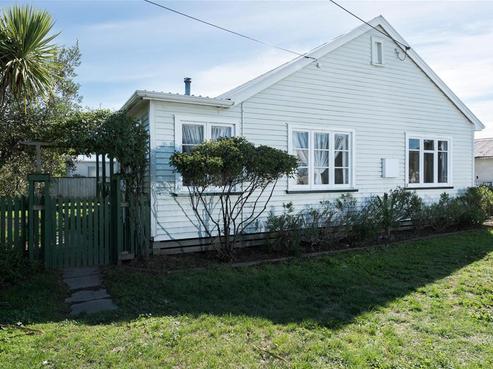 7 Edith Street, Redwoodtown