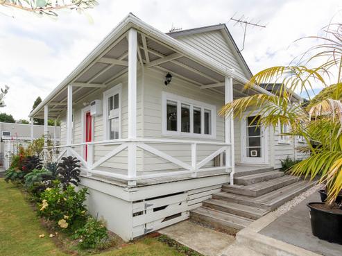 112 Lemon Street, New Plymouth Central